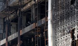 بدء تسليم الجثث المتفحمة الى ذويهم بعد إجراء فحص الحمض النووي
